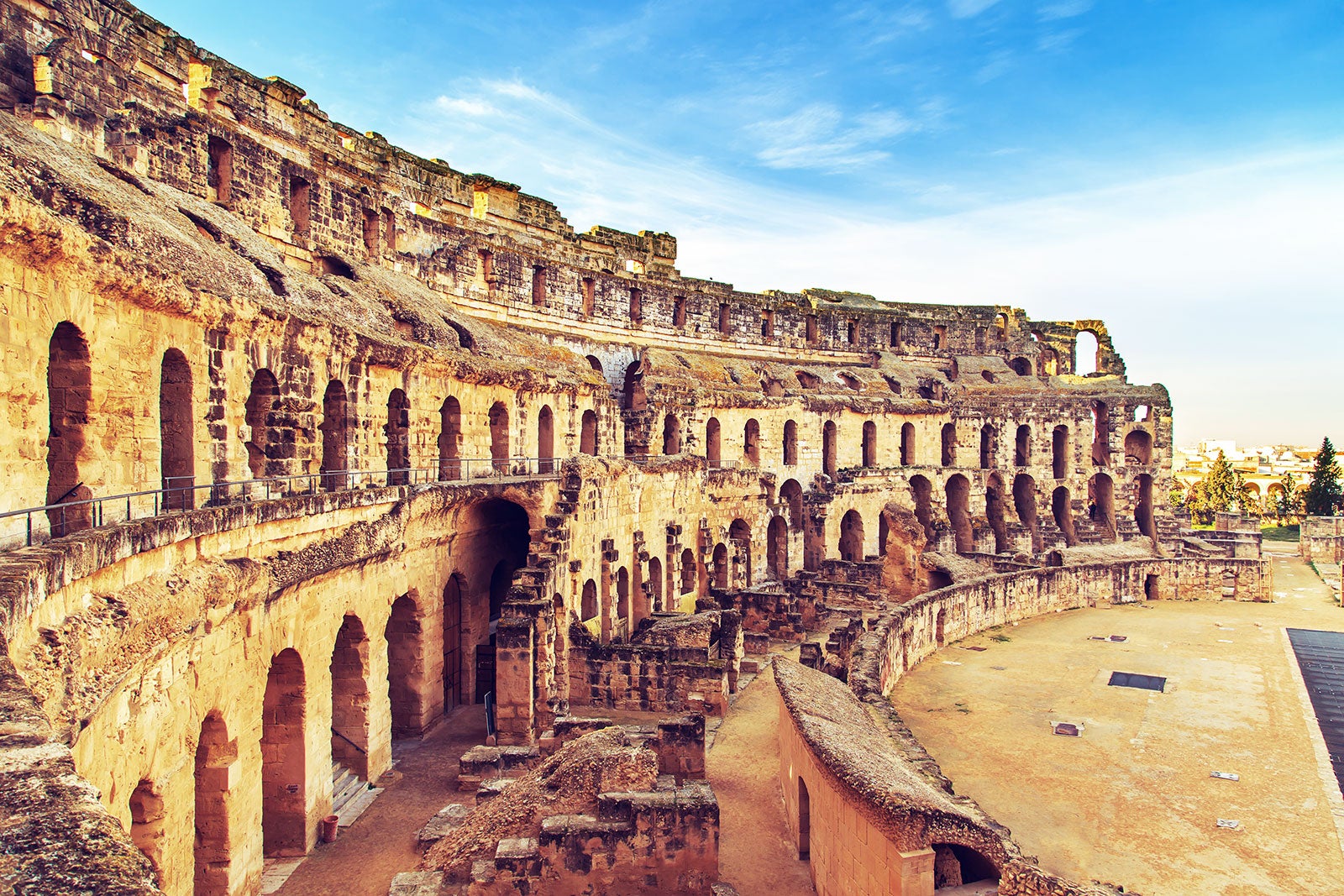 آمپی تئاتر ال جم - Ampitheatre of El Jem