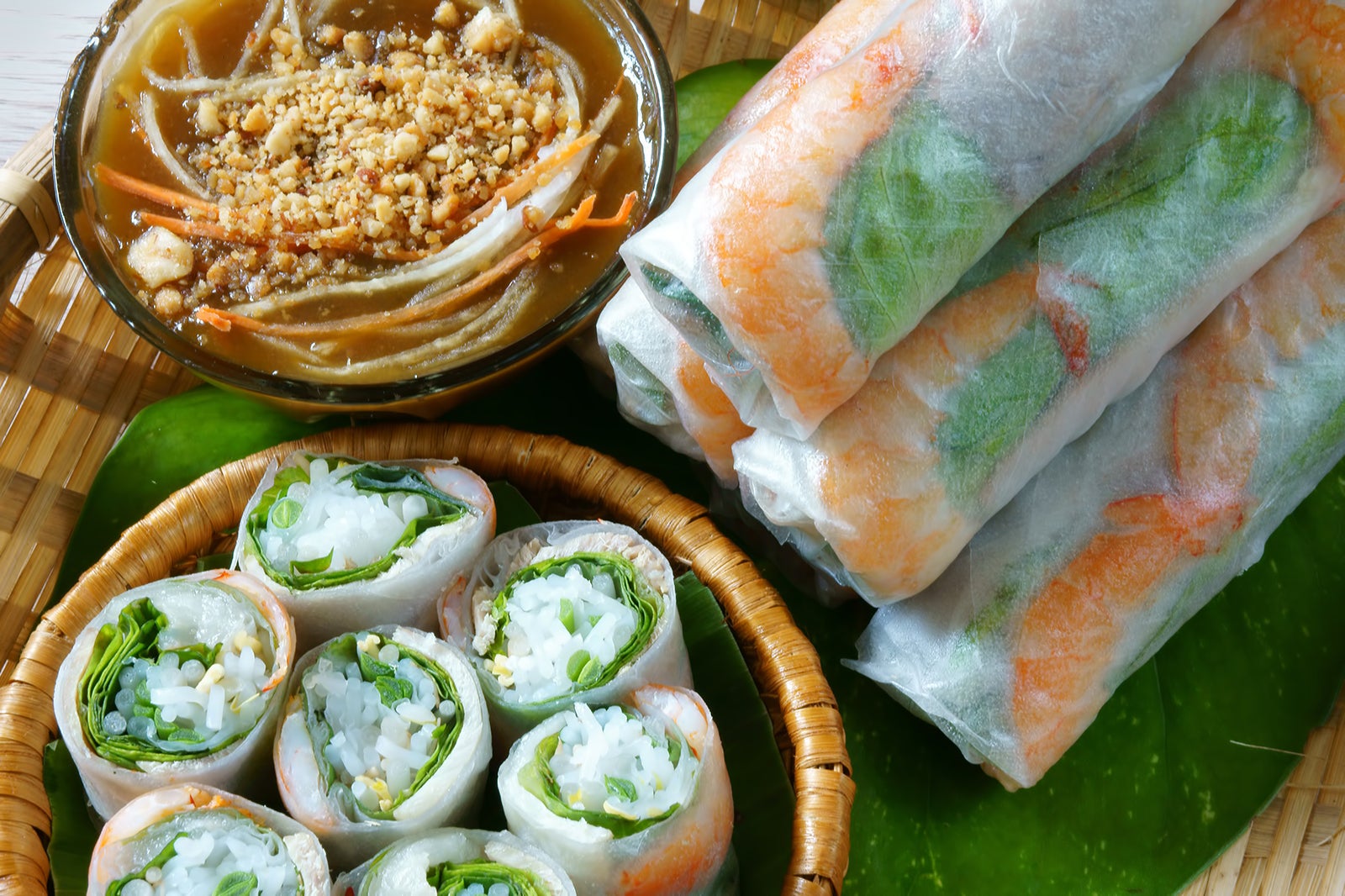 گوی کون (اسپرن رول تازه ویتنام) - Goi cuon (Vietnamese fresh spring rolls)