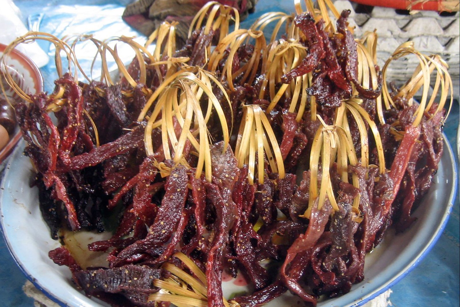 Sien Savanh (لائو بیف جرکی) - Sien Savanh (Lao Beef Jerky)