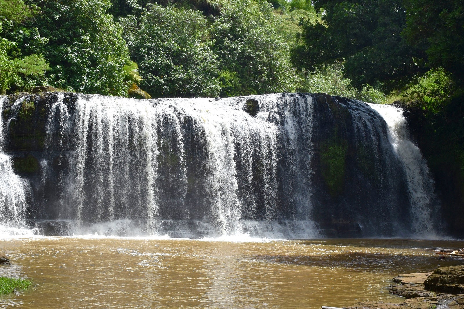 آبشارهای تالوفوفو - Talofofo Falls