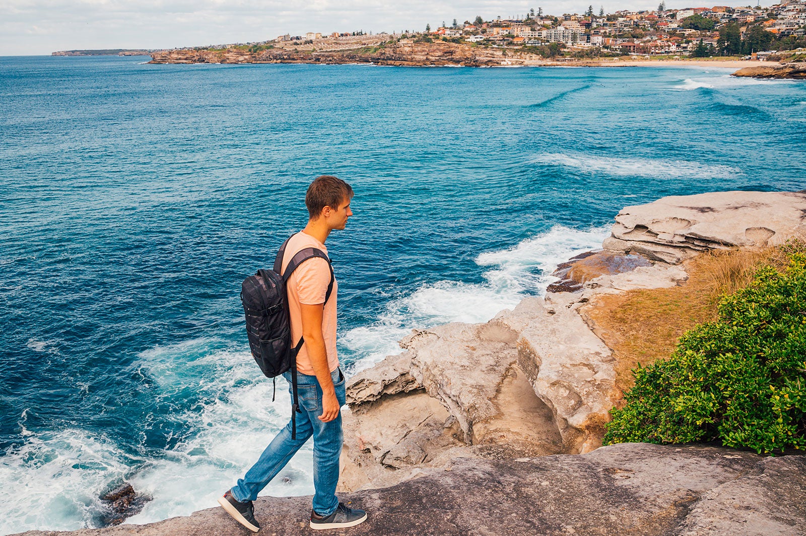 ساحل بوندی به پیاده روی ساحل کوگی - Bondi Beach to Coogee Beach Walk