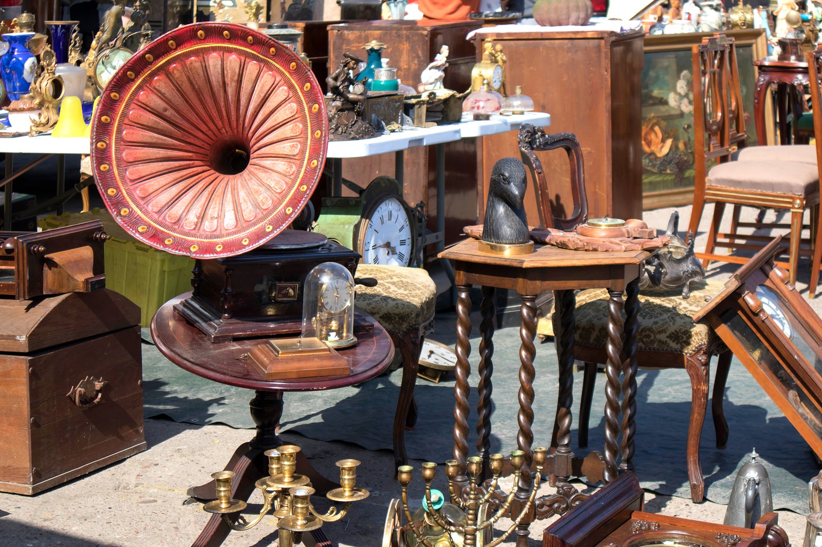 بازار عتیقه جات سابلون - Marché des Antiquaires du Sablon
