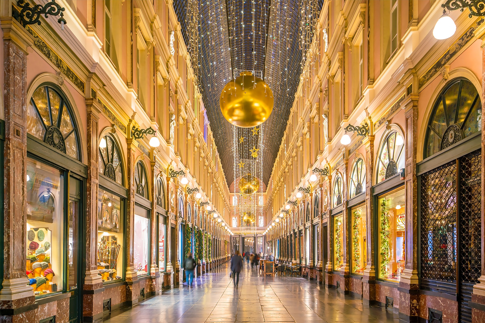 گالری سلطنتی سنت هوبرت - Galerie Royale Saint Hubert