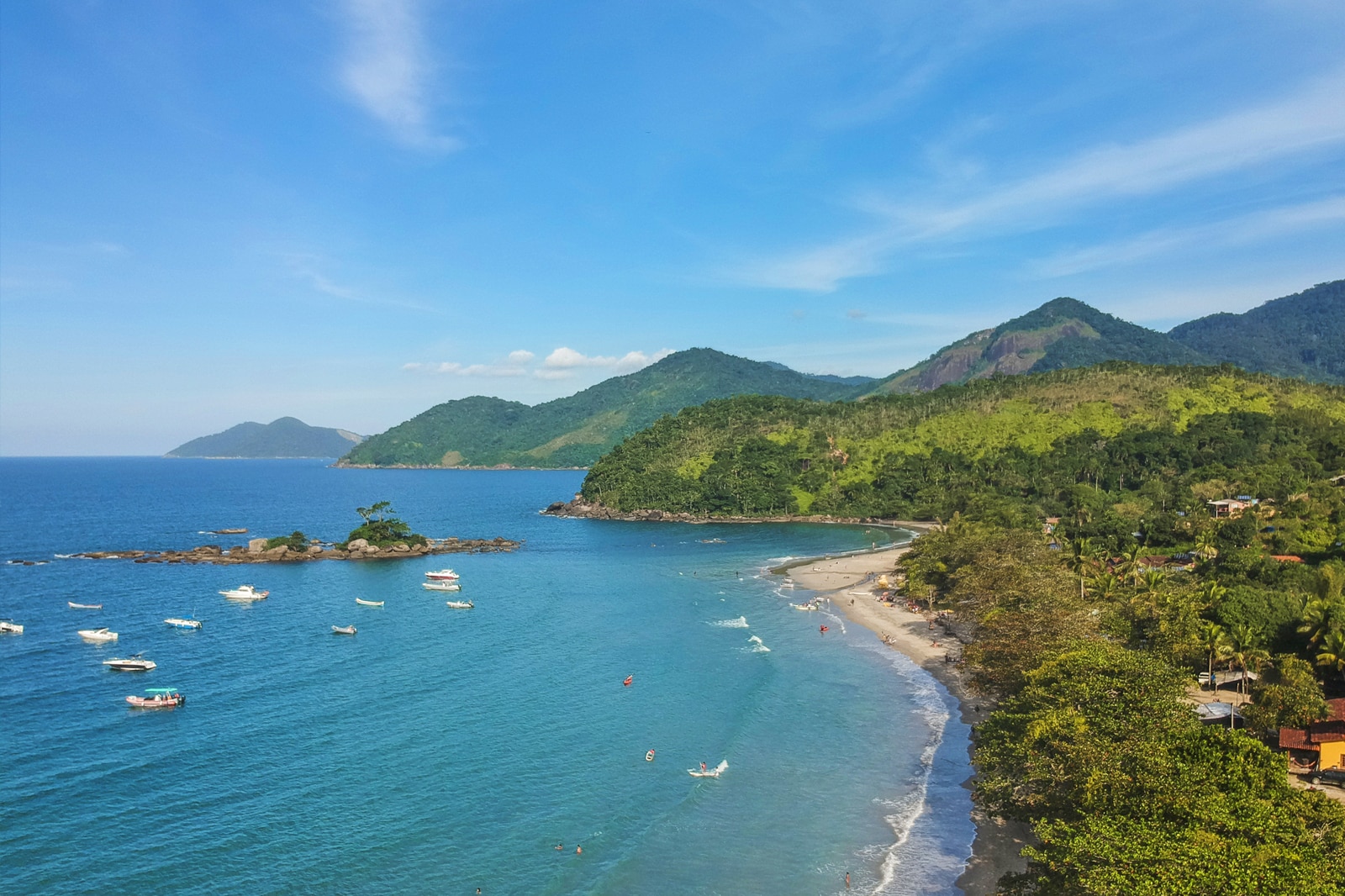 جزیره ایلهابلا - Ilhabela Island