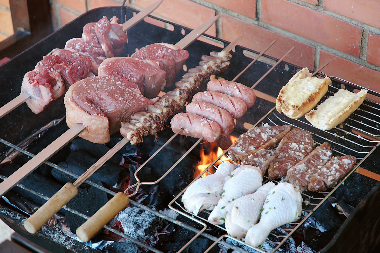 پیکانا (گوشت کبابی) - Picanha (barbecued beef)