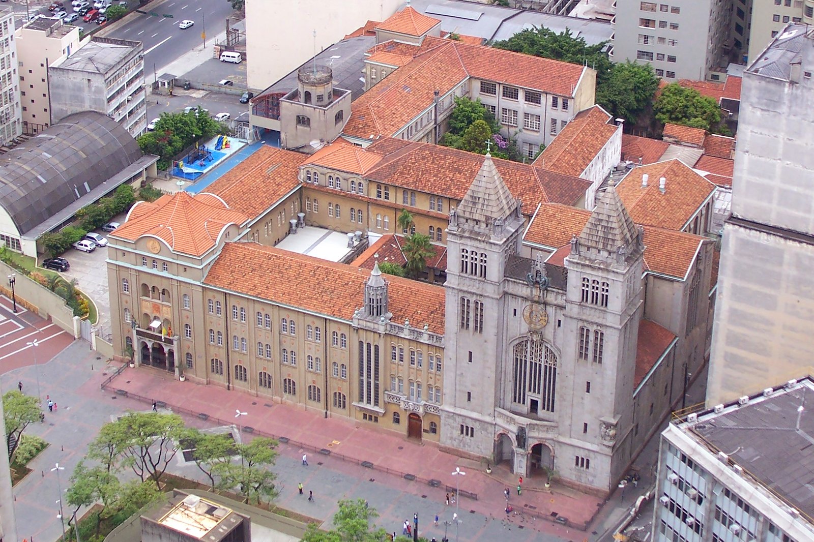 صومعه سنت بندیکت - Monastery of St. Benedict