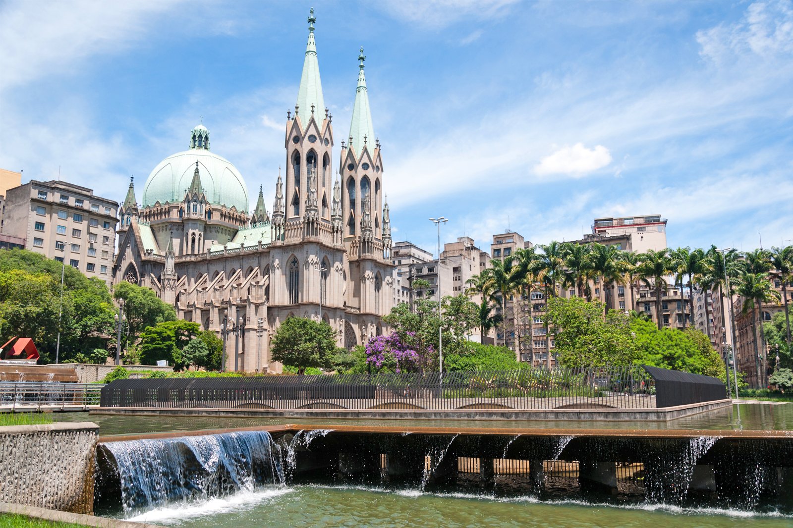 کلیسای جامع سائوپائولو - Sao Paulo Cathedral