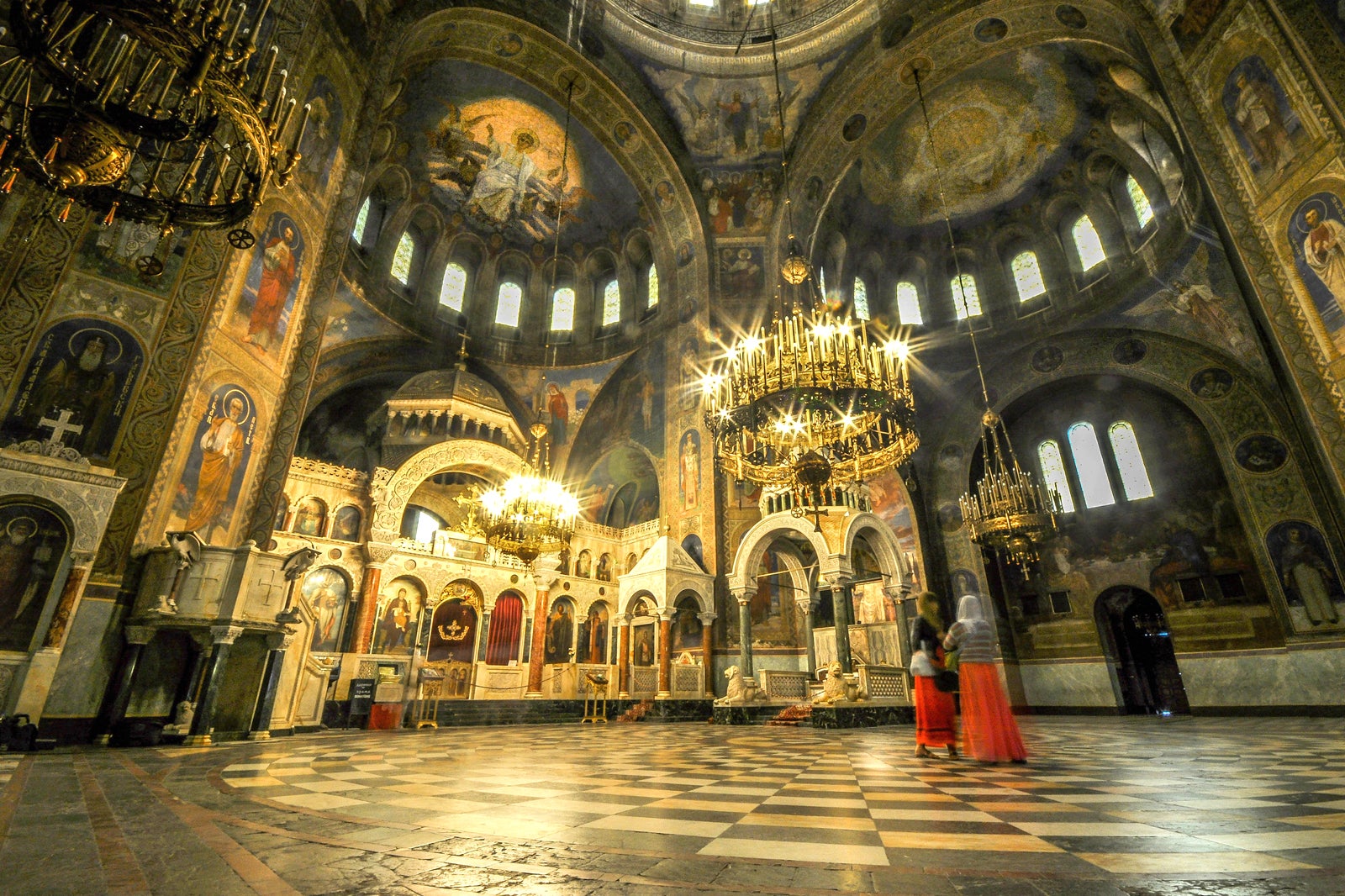 کلیسای جامع سنت الکساندر نوسکی - St. Alexander Nevsky Cathedral