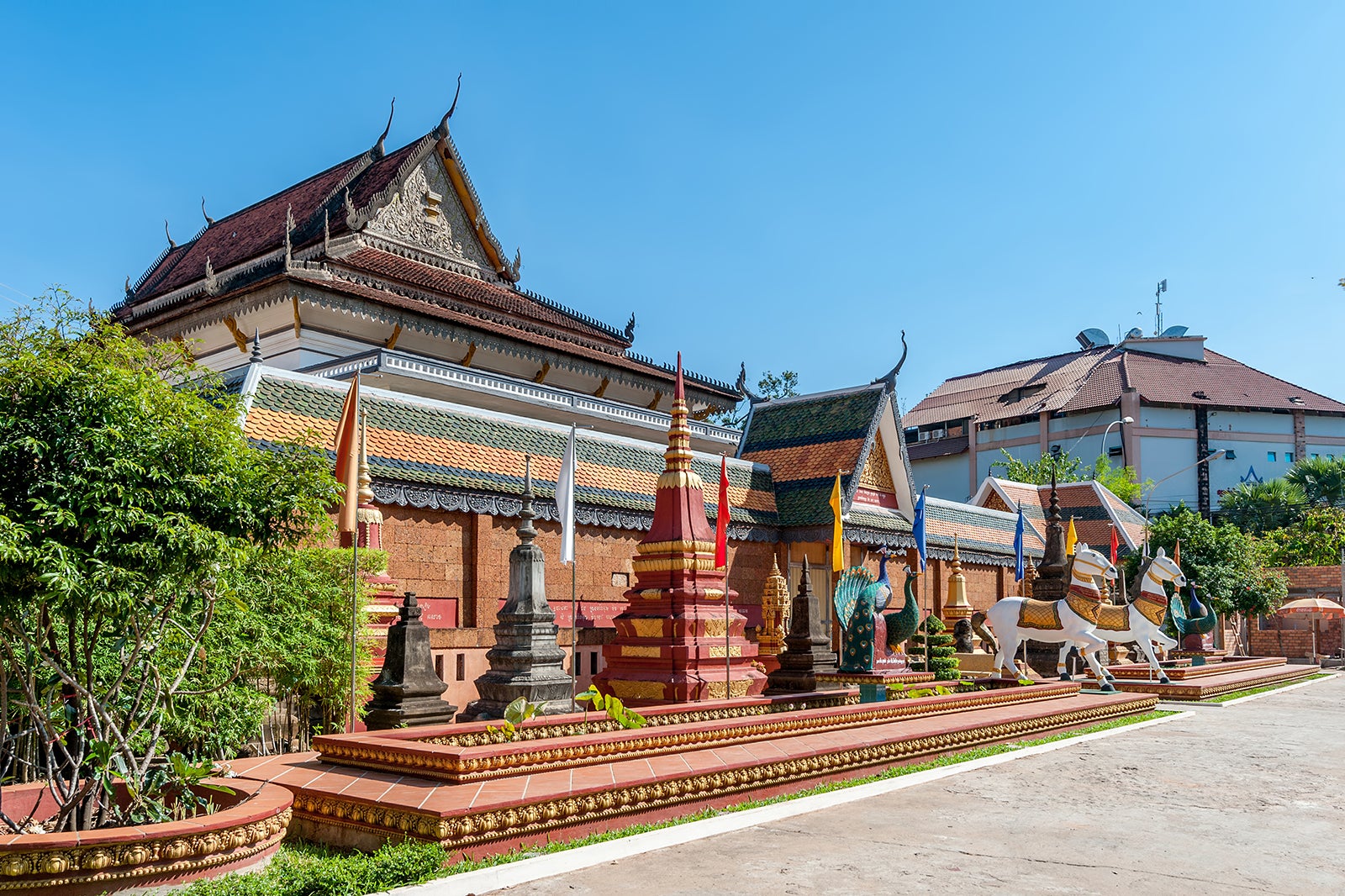 بتکده وات دامناک - Wat Damnak Pagoda