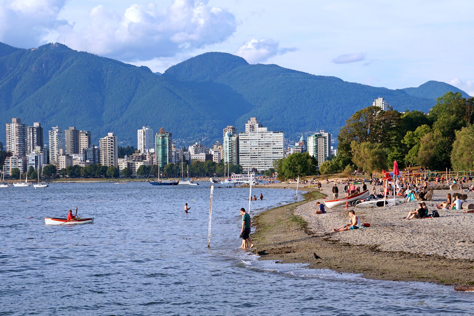 ساحل کیتسیلانو - Kitsilano Beach