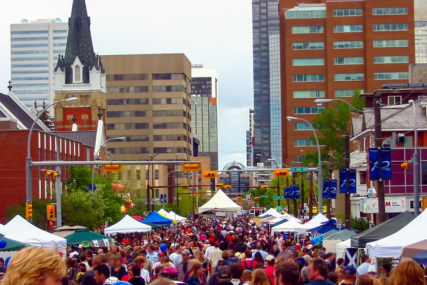 جشنواره یاس بنفش - Lilac Festival