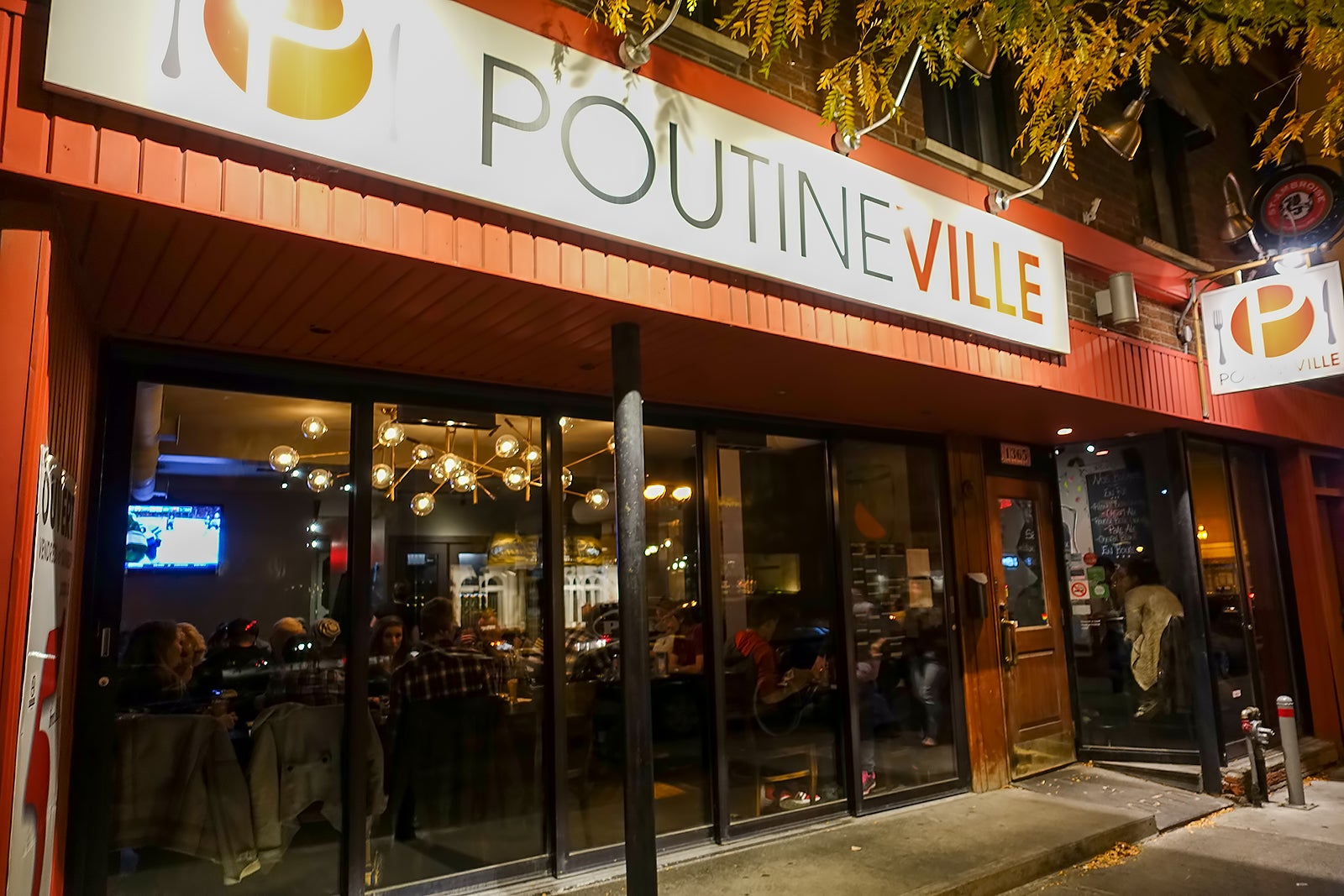 پوتینویل - Poutineville