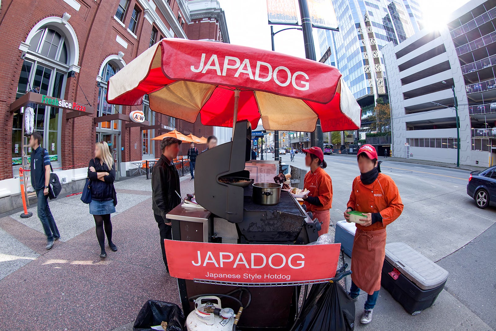 جاپادوگ - Japadog