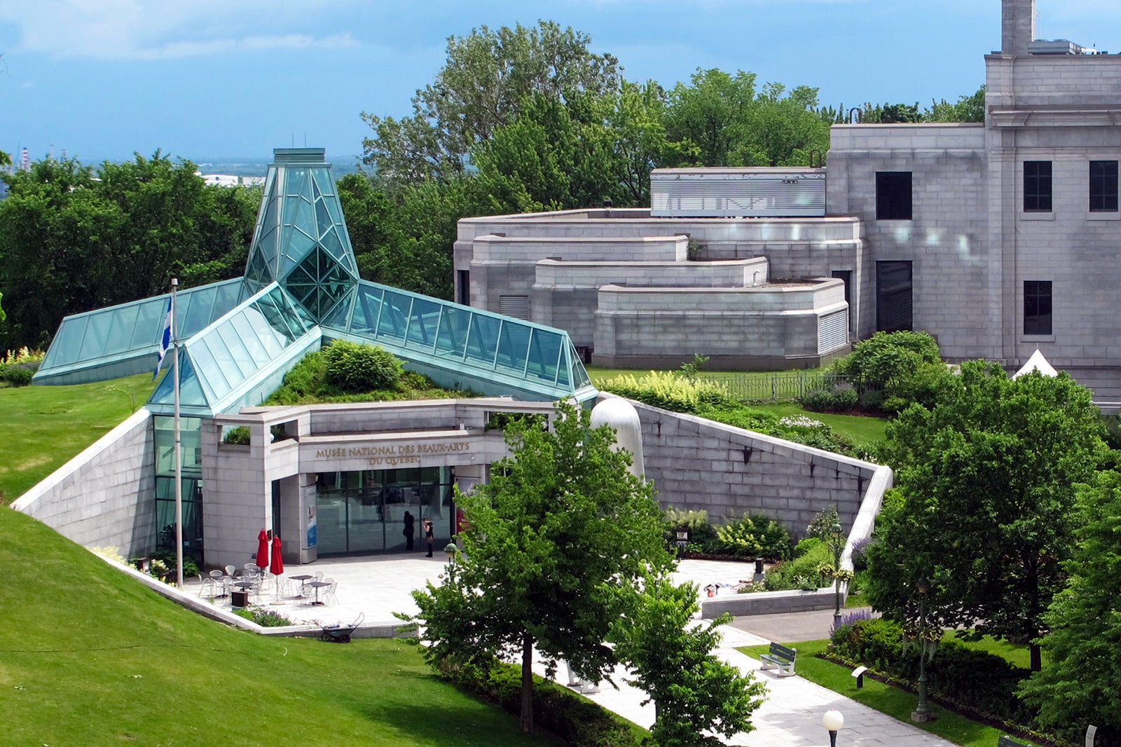 موزه ملی هنرهای زیبا کبک - Musée National des Beaux-Arts du Québec