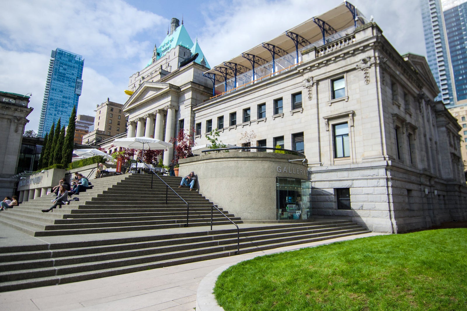 گالری هنری ونکوور - Vancouver Art Gallery