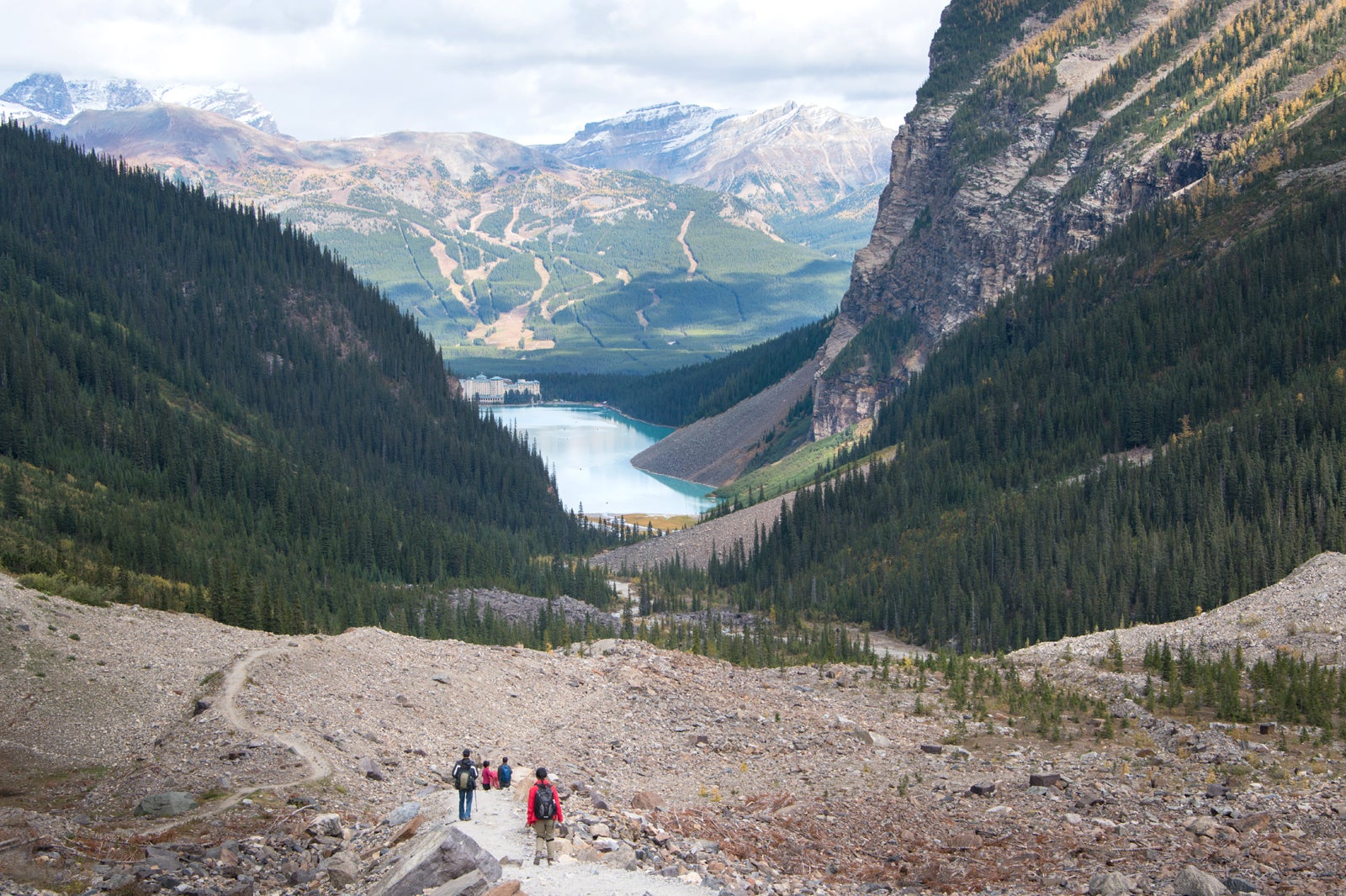 دشت شش یخچال - Plain of Six Glaciers