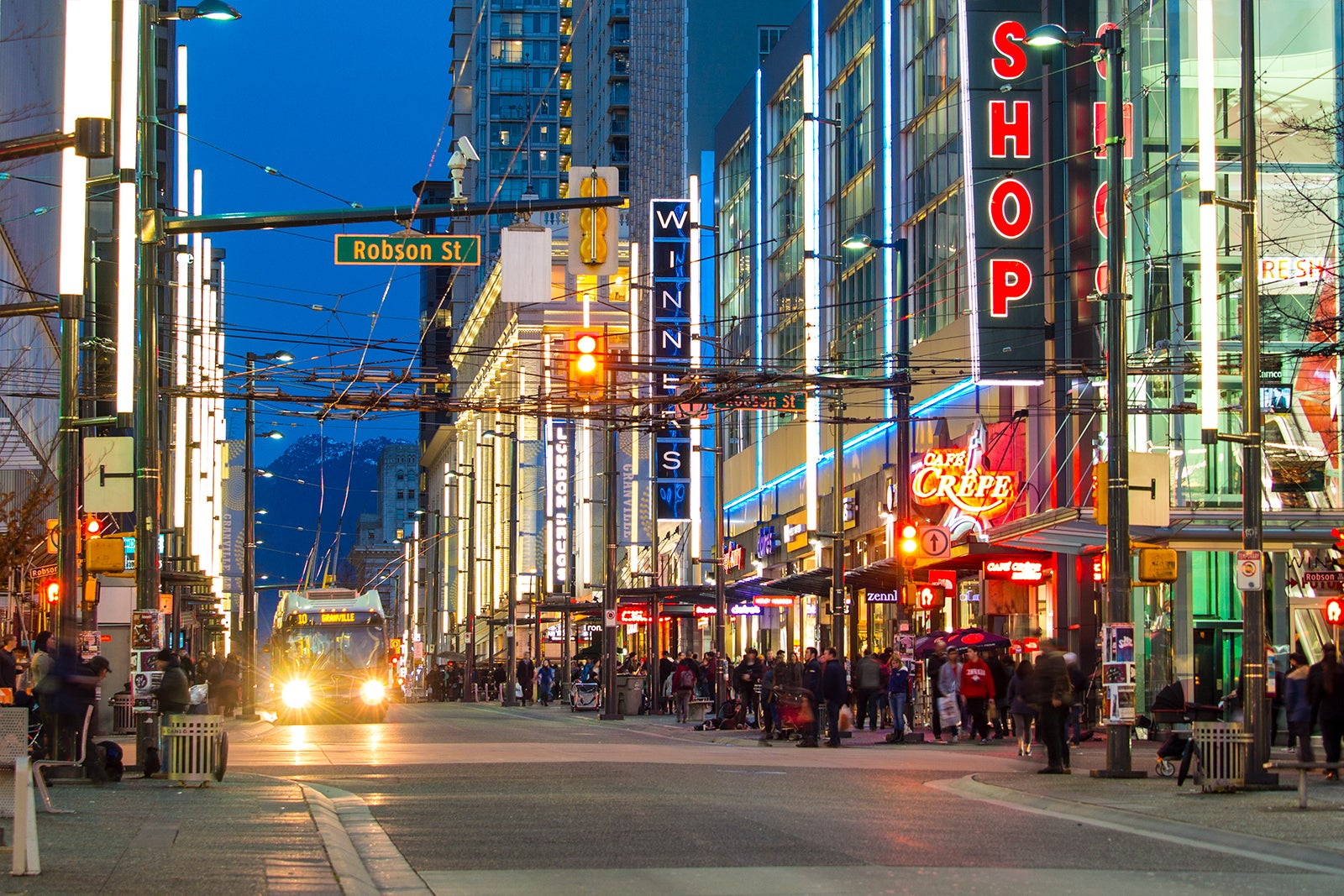 خیابان گرانویل - Granville Street