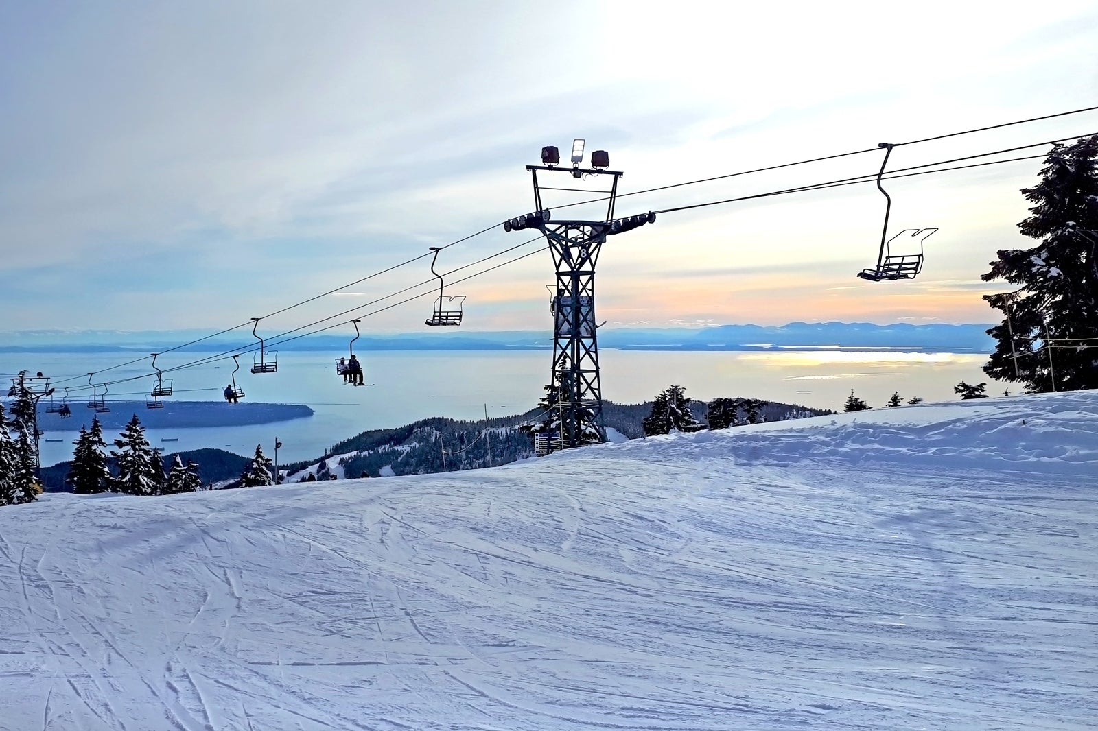 کوه سرو - Cypress Mountain