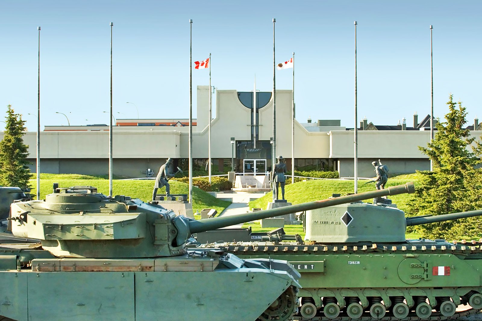 موزه های نظامی کلگری - The Military Museums of Calgary