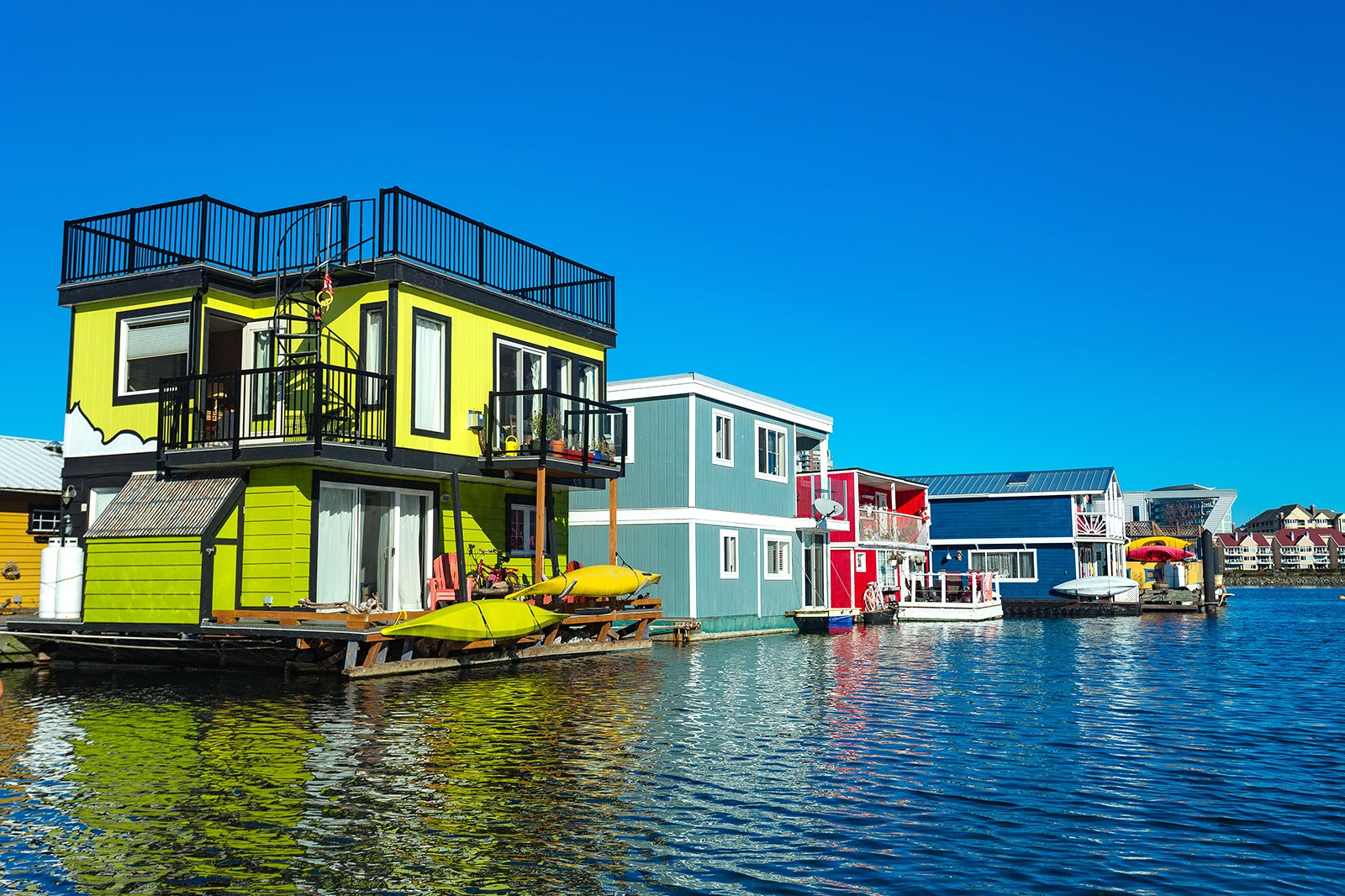 میان وعده با منظره در پارک ماهیگیر اسکله - Snack with a view at Fisherman’s Wharf Park