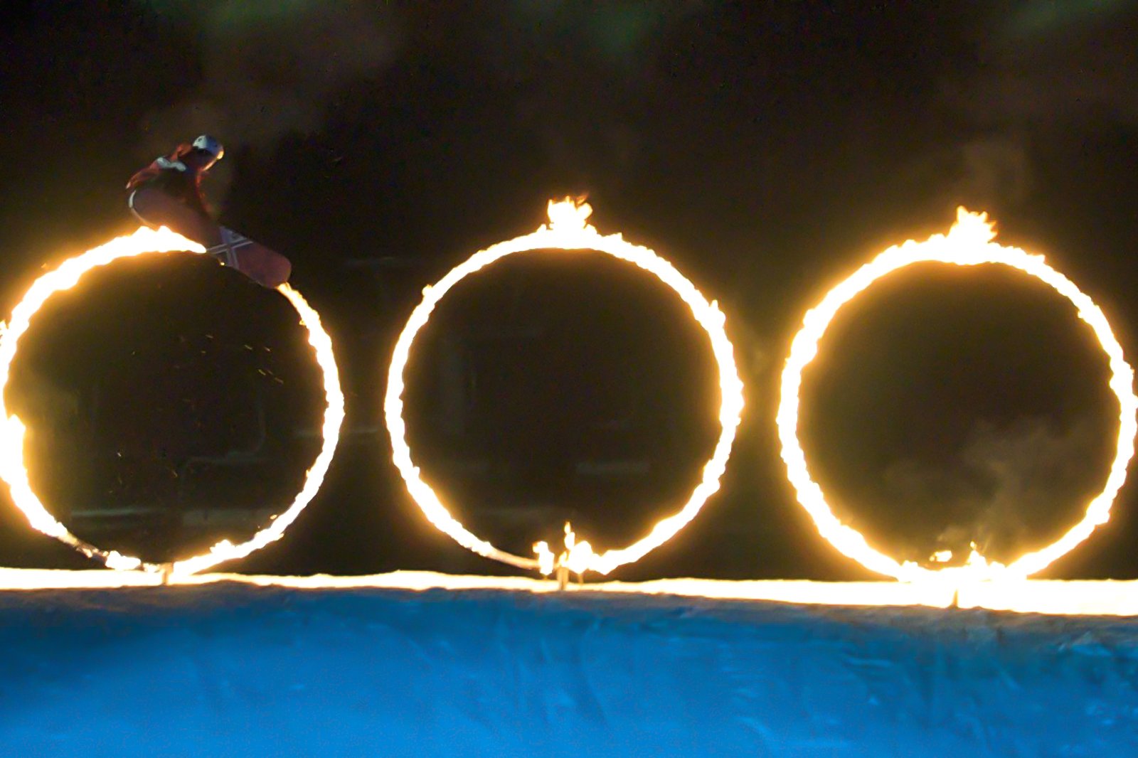 نمایش آتش و یخ - Fire and Ice Show