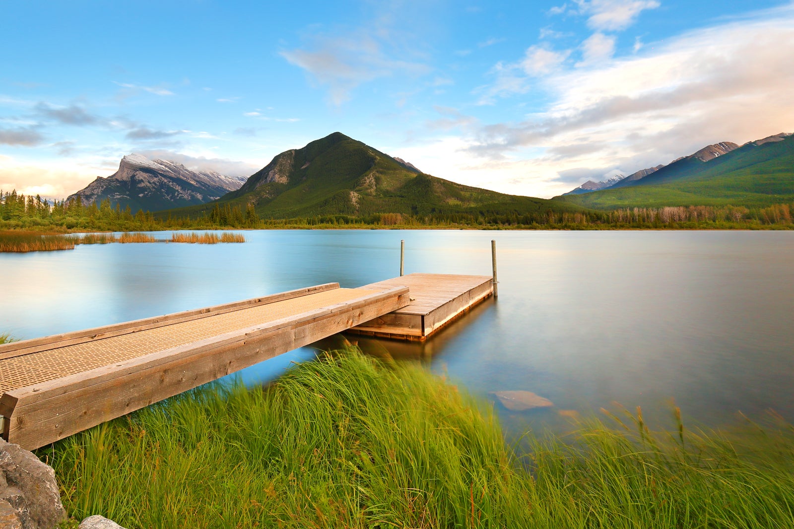 دریاچه های ورمیلیون - Vermillion Lakes