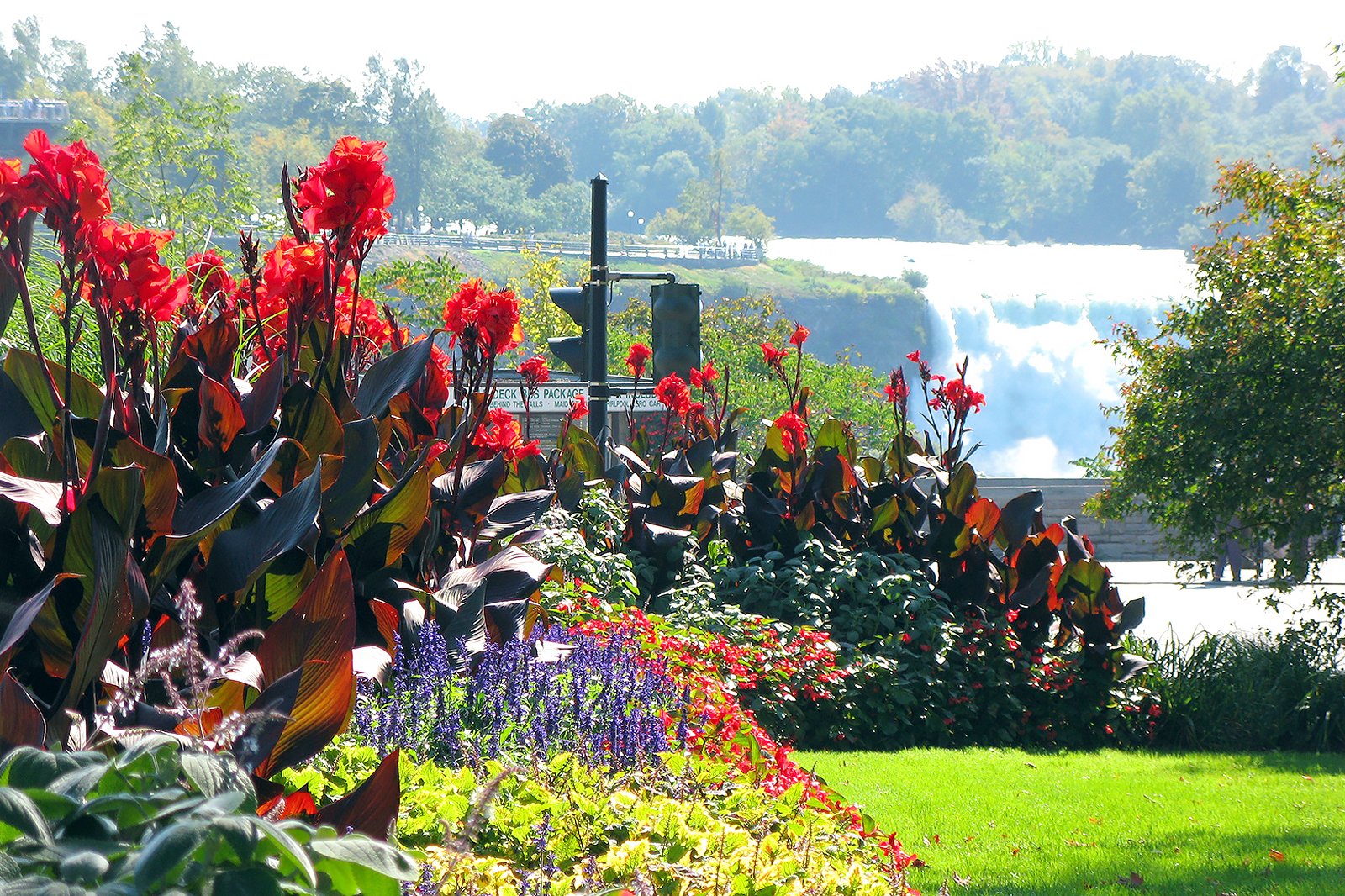 پارک ملکه ویکتوریا - Queen Victoria Park