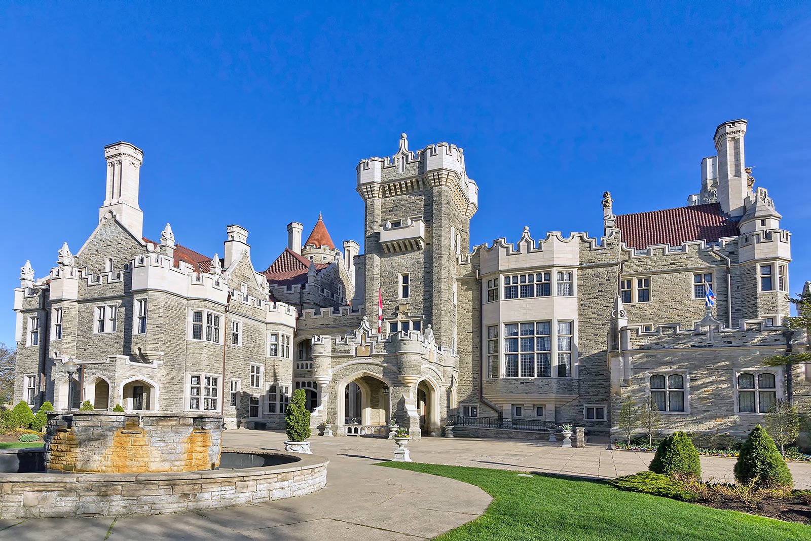 کازا لوما - Casa Loma