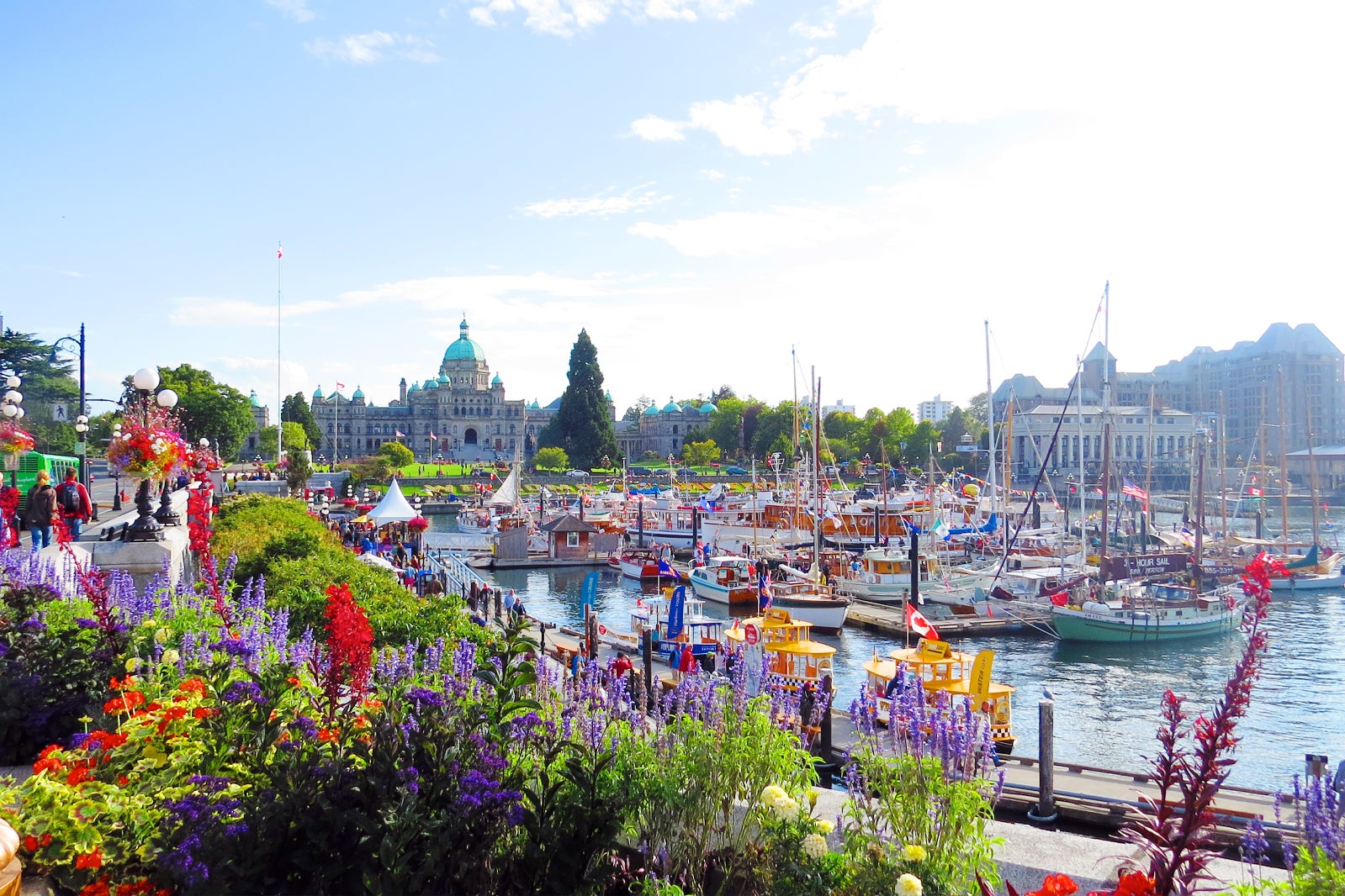 بندر داخلی ویکتوریا - Victoria Inner Harbour