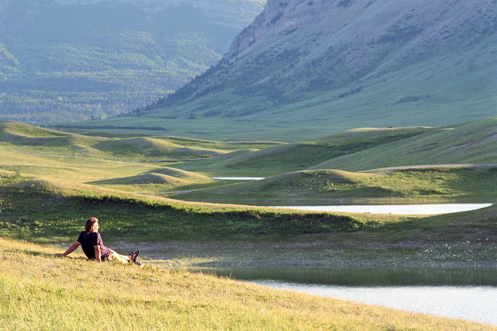 نسبت به سایر شهرهای کانادا از آفتاب بیشتری برخوردار است - Enjoys more sunshine than most other Canadian cities