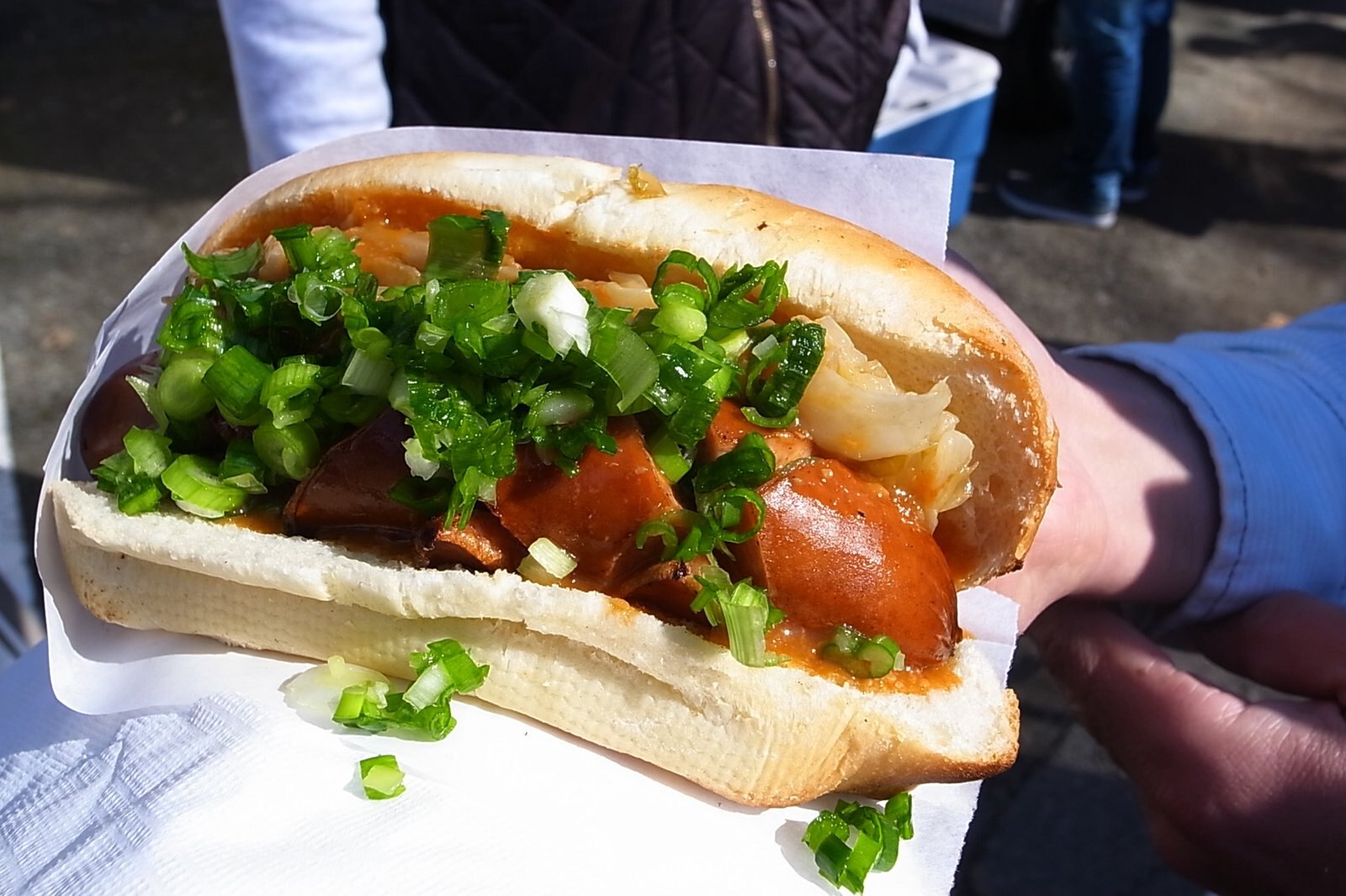 یک جاپادوگ بخور - Eat a Japadog