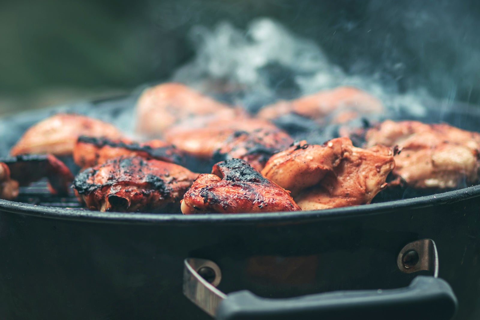 جوجه و گوشت خوک جامائیکا - Jamaican jerk chicken and pork