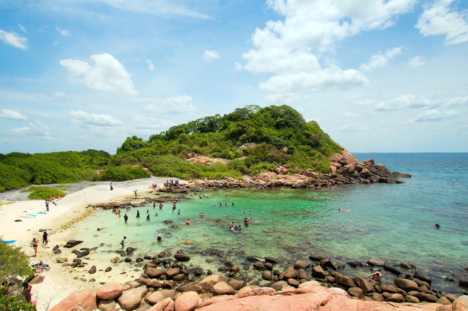 پارک ملی جزیره کبوتر - Pigeon Island National Park