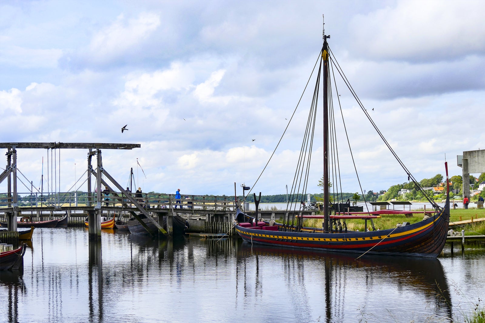 موزه کشتی وایکینگ (Vikingeskibsmuseet) - The Viking Ship Museum (Vikingeskibsmuseet)