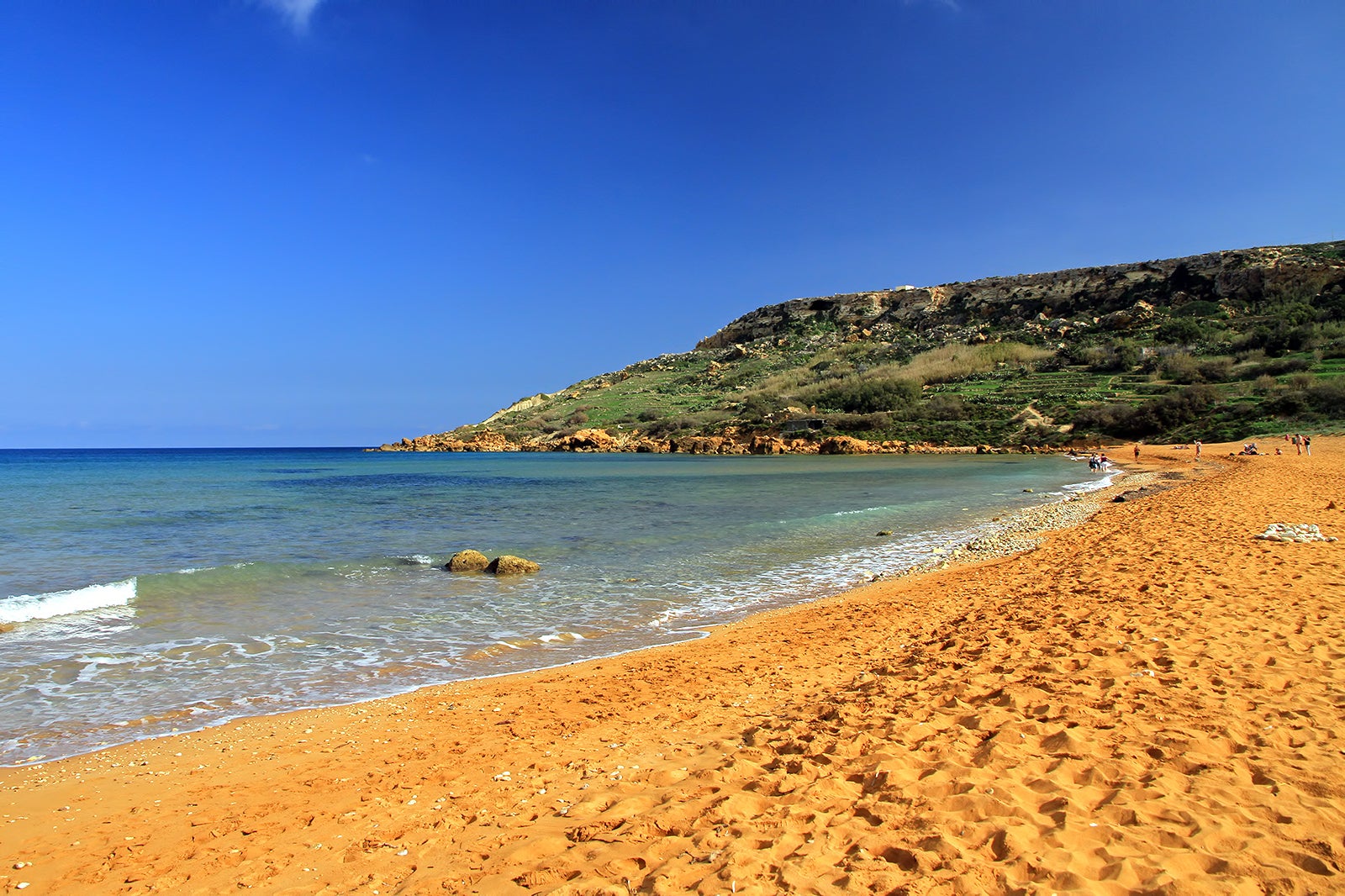 ساحل خلیج راملا - Ramla Bay Beach