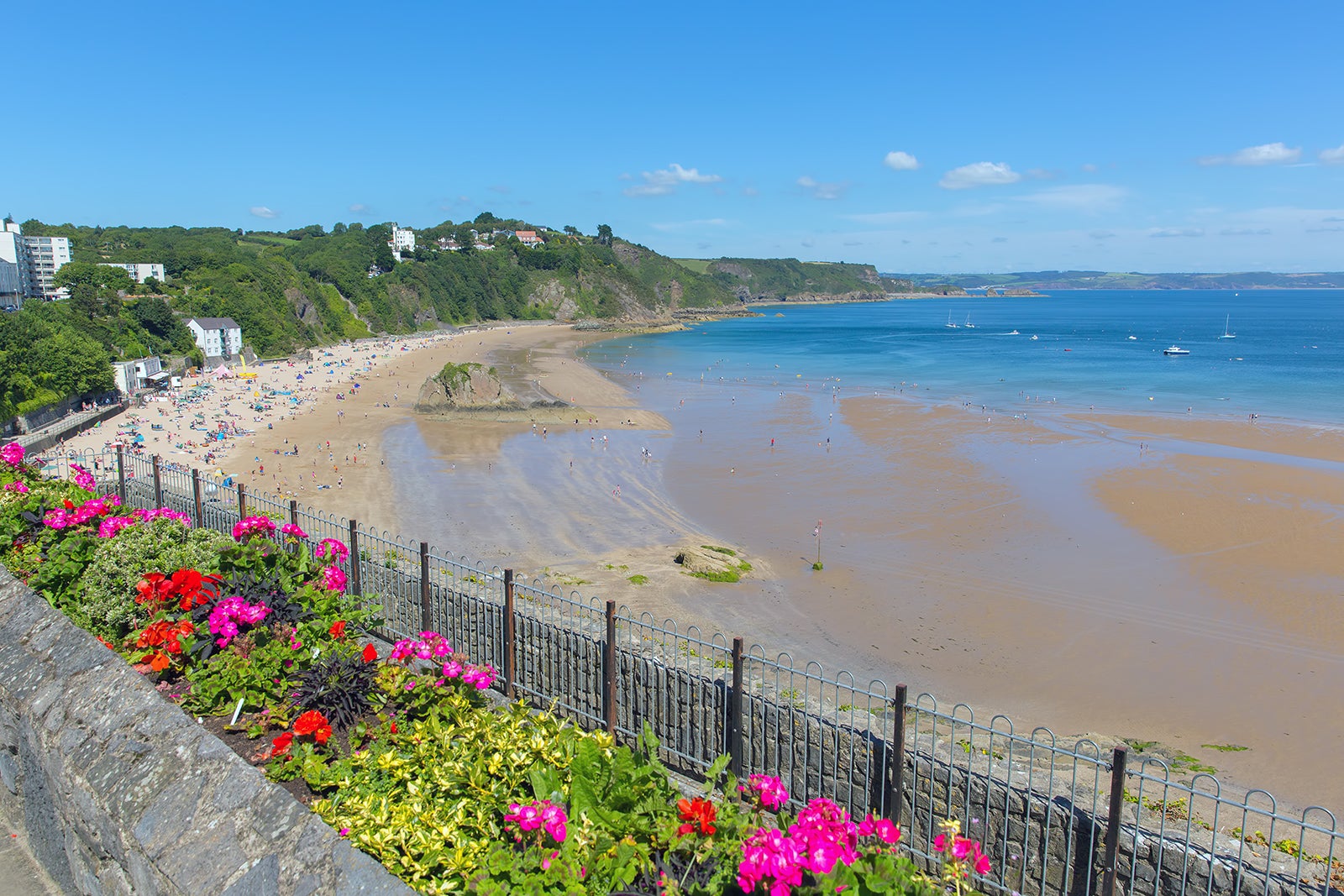 ساحل تنبی شمالی - Tenby North Beach