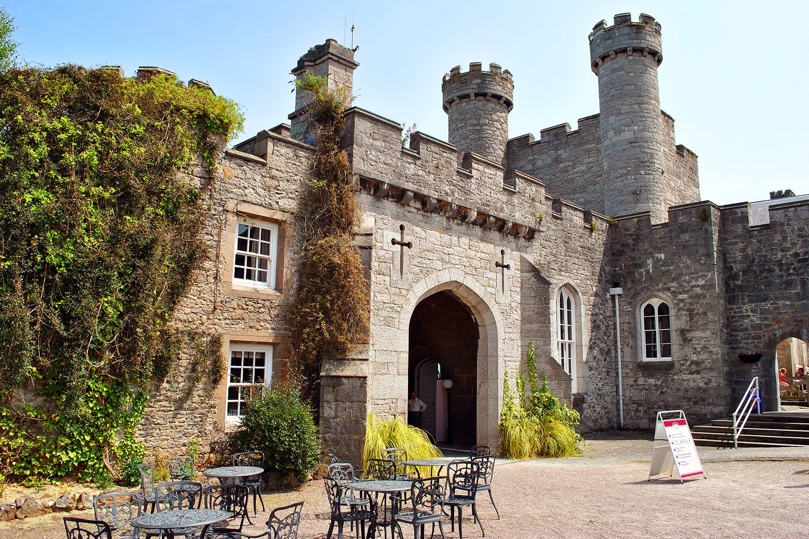 هتل روتین قلعه - Ruthin Castle Hotel