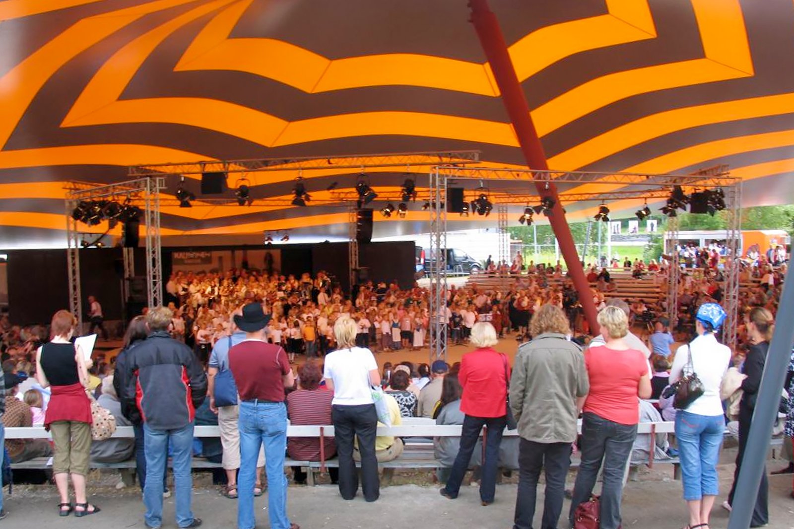 جشنواره موسیقی فولکلور کاستیک - Kaustinen Folk Music Festival