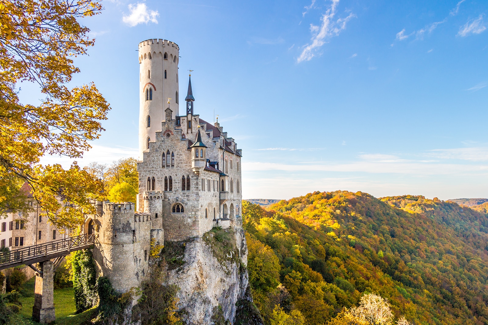 قلعه لیختن اشتاین - Lichtenstein Castle