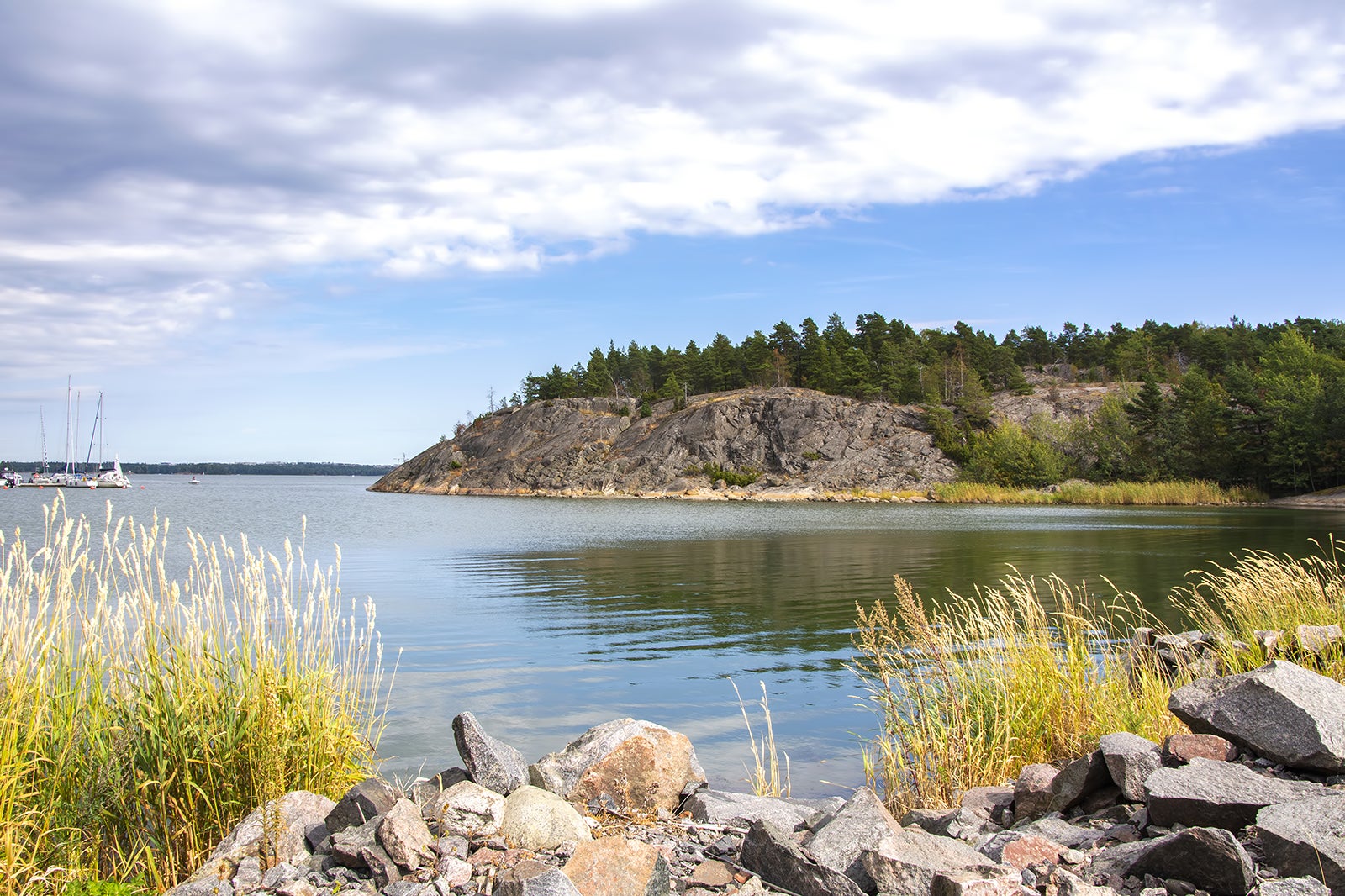 جزیره کینگز - Kuninkaansaari Island