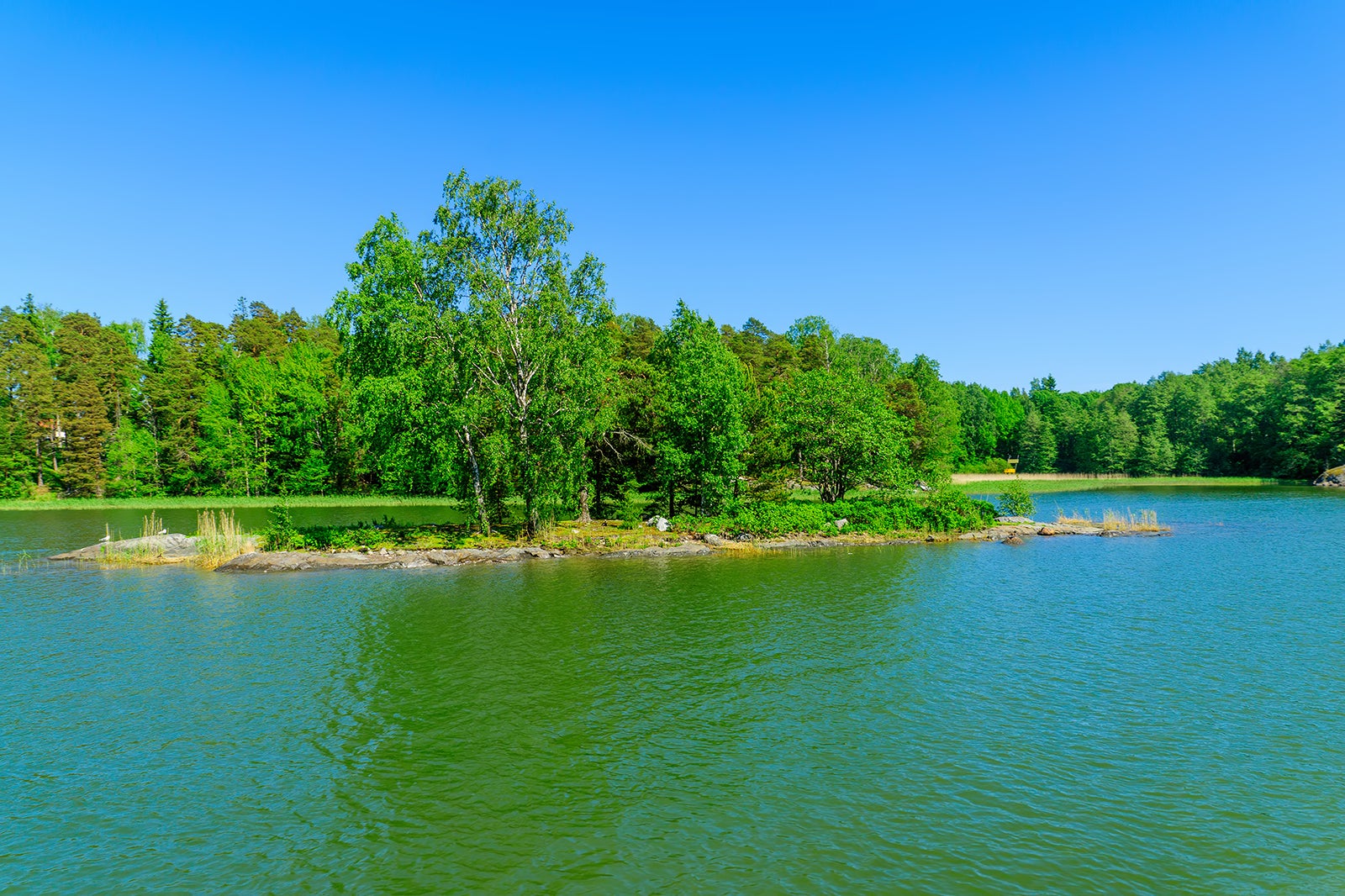 جزیره نگهبان - Vartiosaari Island