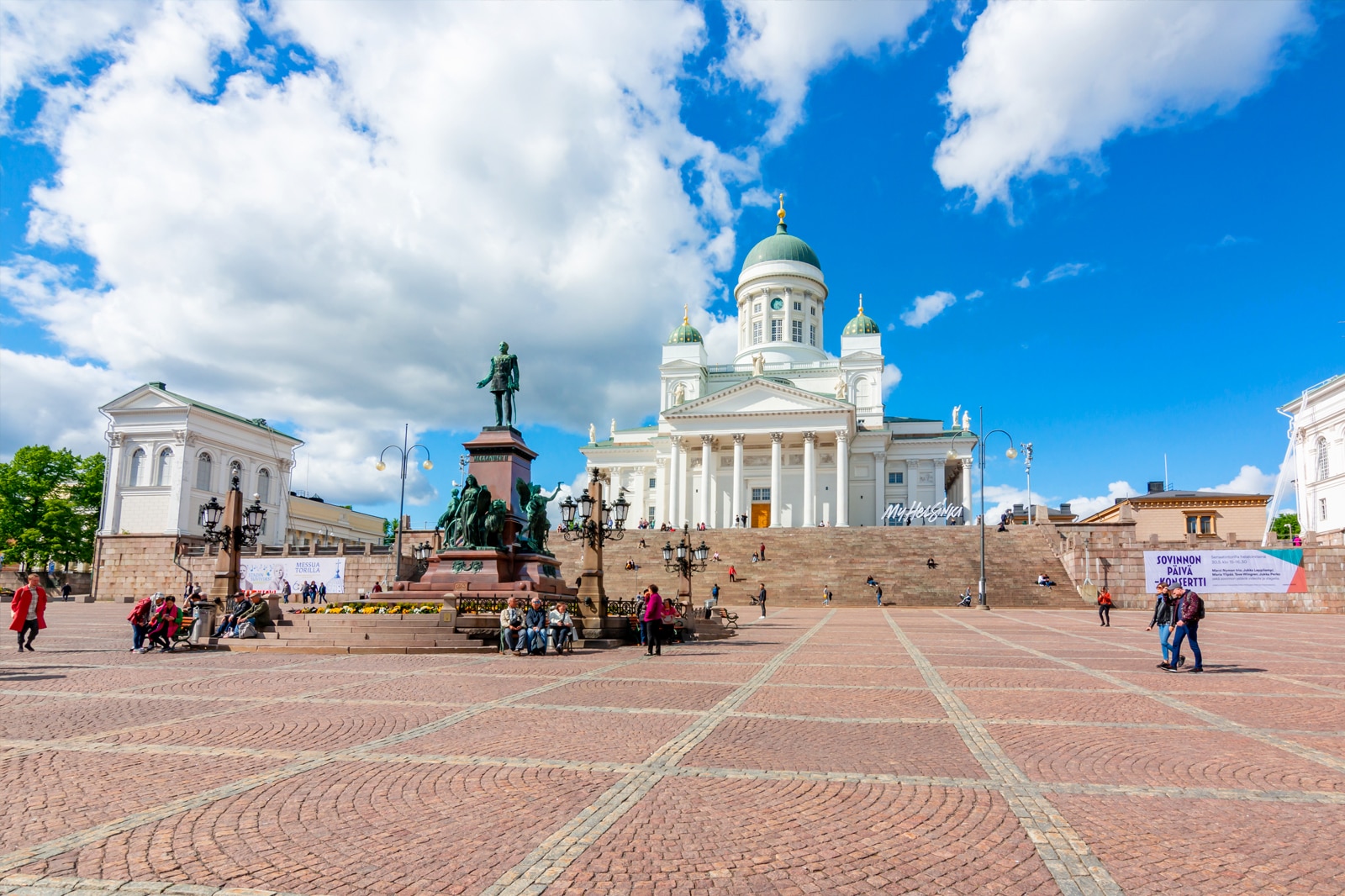 کلیسای جامع هلسینکی - Helsinki Cathedral