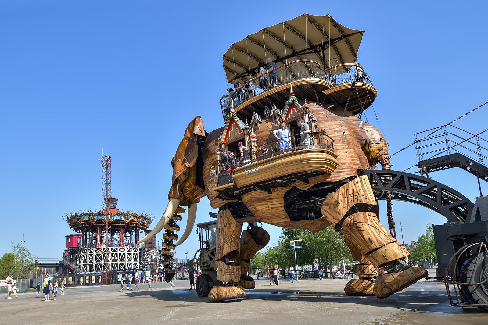 ماشین جزیره نانت (Les Machines de l'Île) - Machine of the Isle of Nantes (Les Machines de l'Île)