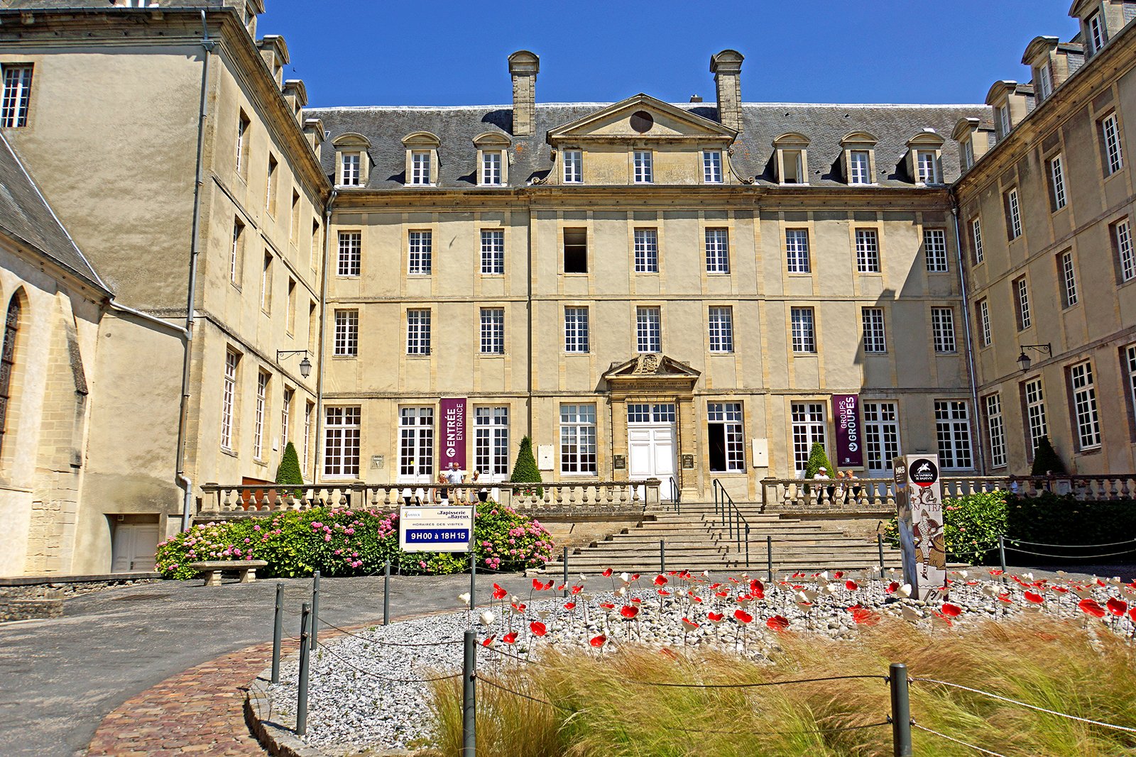 موزه ملیله بایو - Bayeux Tapestry Museum