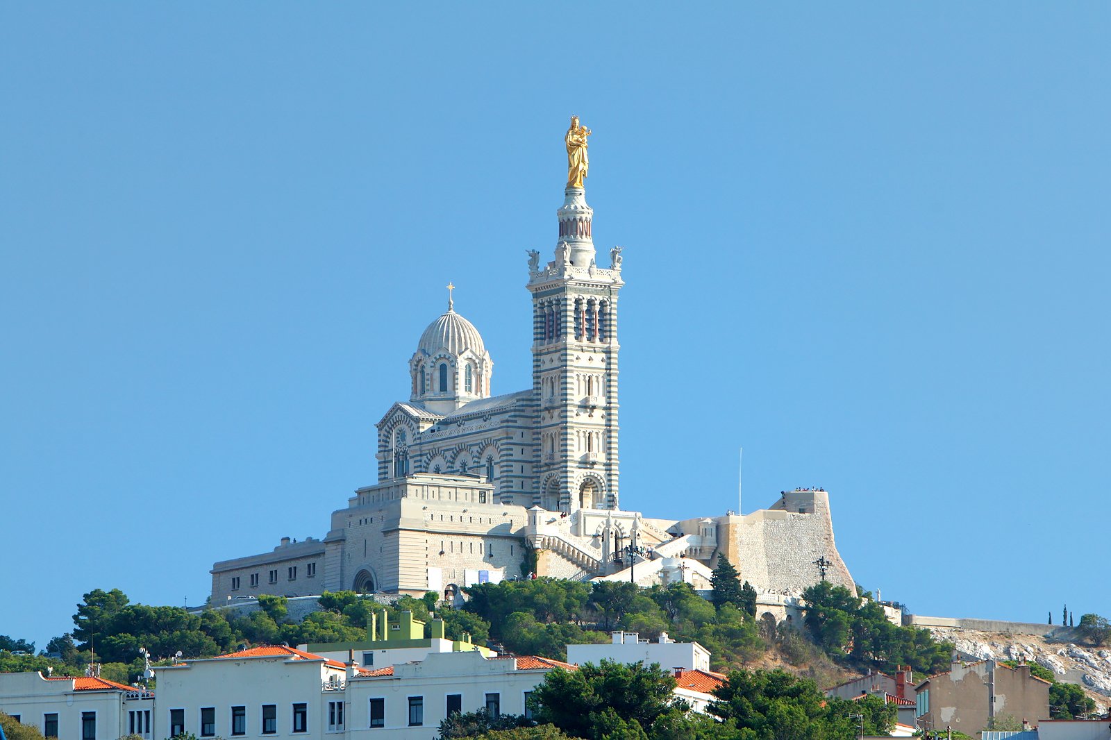 کلیسای نوتردام د لاگارد - The Basilica of Notre-Dame de la Garde