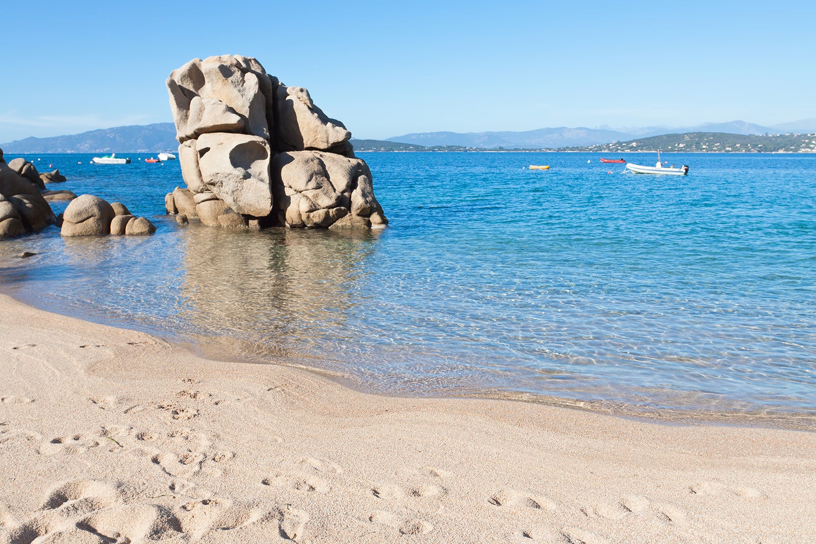 ساحل Verghia - Verghia Beach