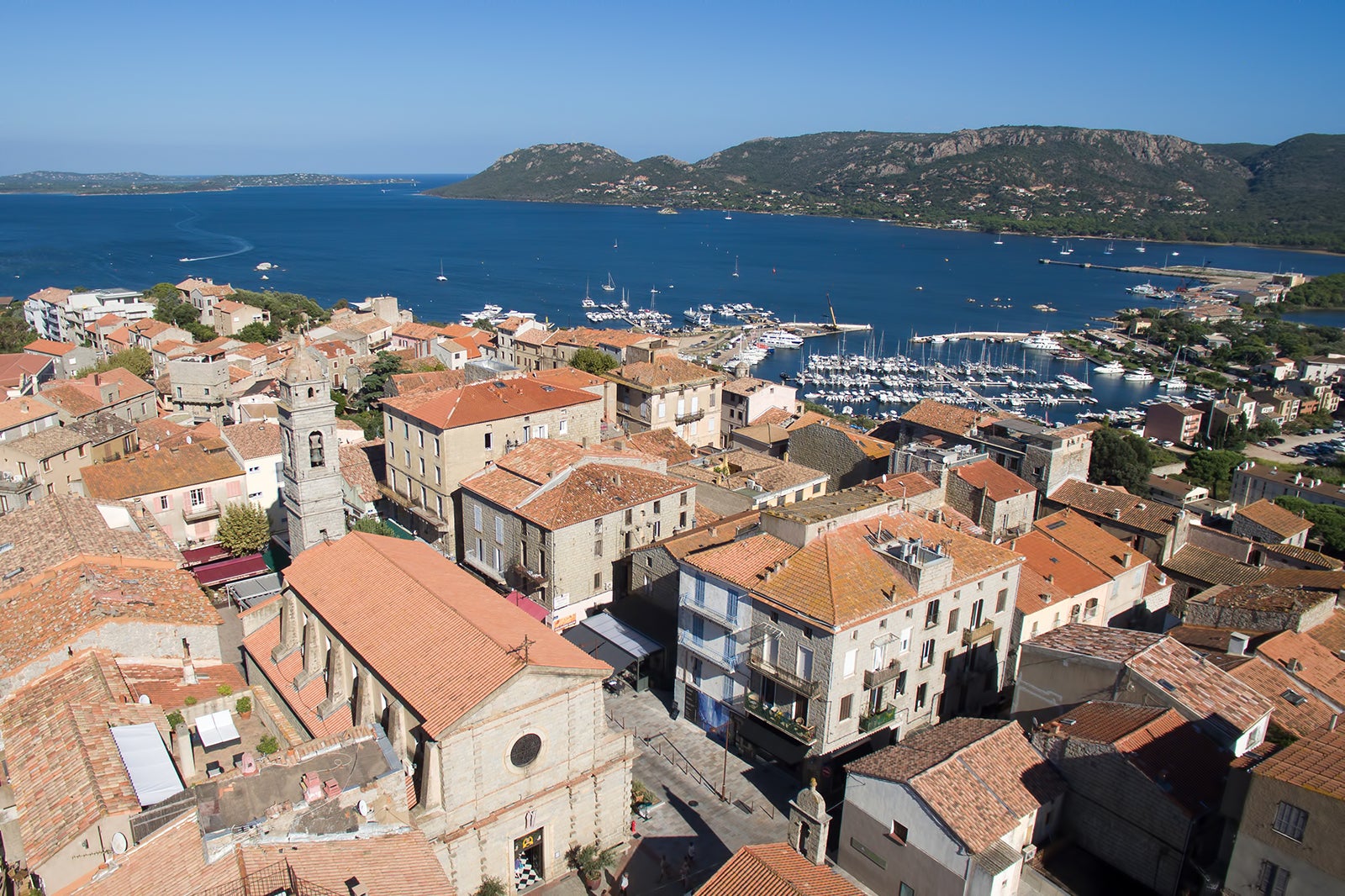 پورتو وکیو - Porto Vecchio