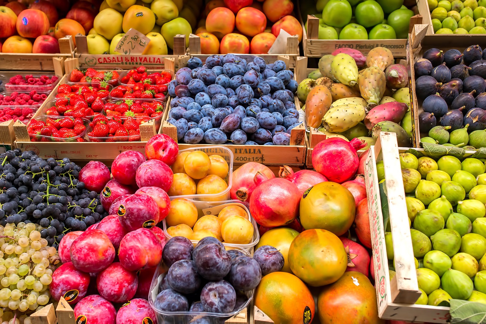 بازار La Croix Rousse - La Croix Rousse Market