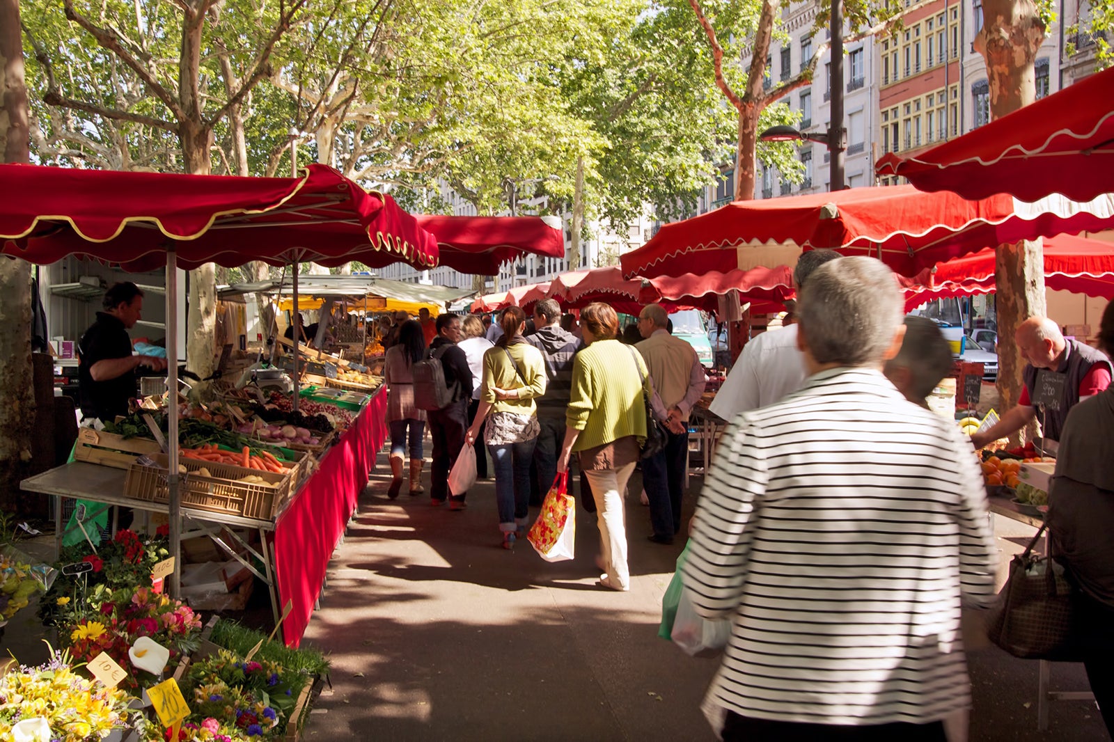 بازار سنت آنتوان - St Antoine Market