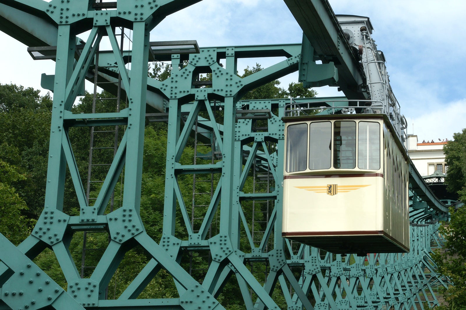 راه آهن تعلیق درسدن - Dresden Suspension Railroad